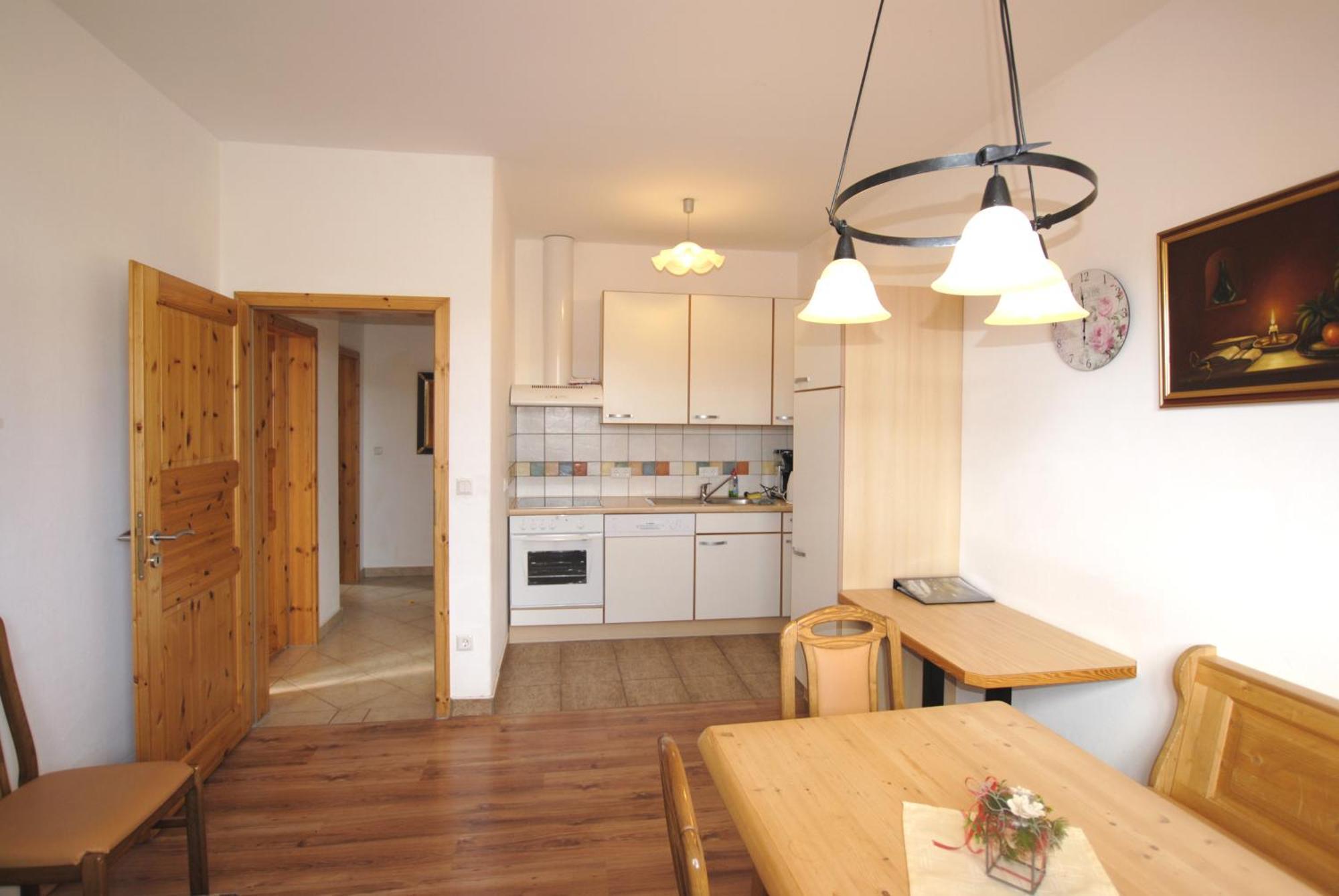 Hotel Gasthof Seeblick Zeutschach Экстерьер фото