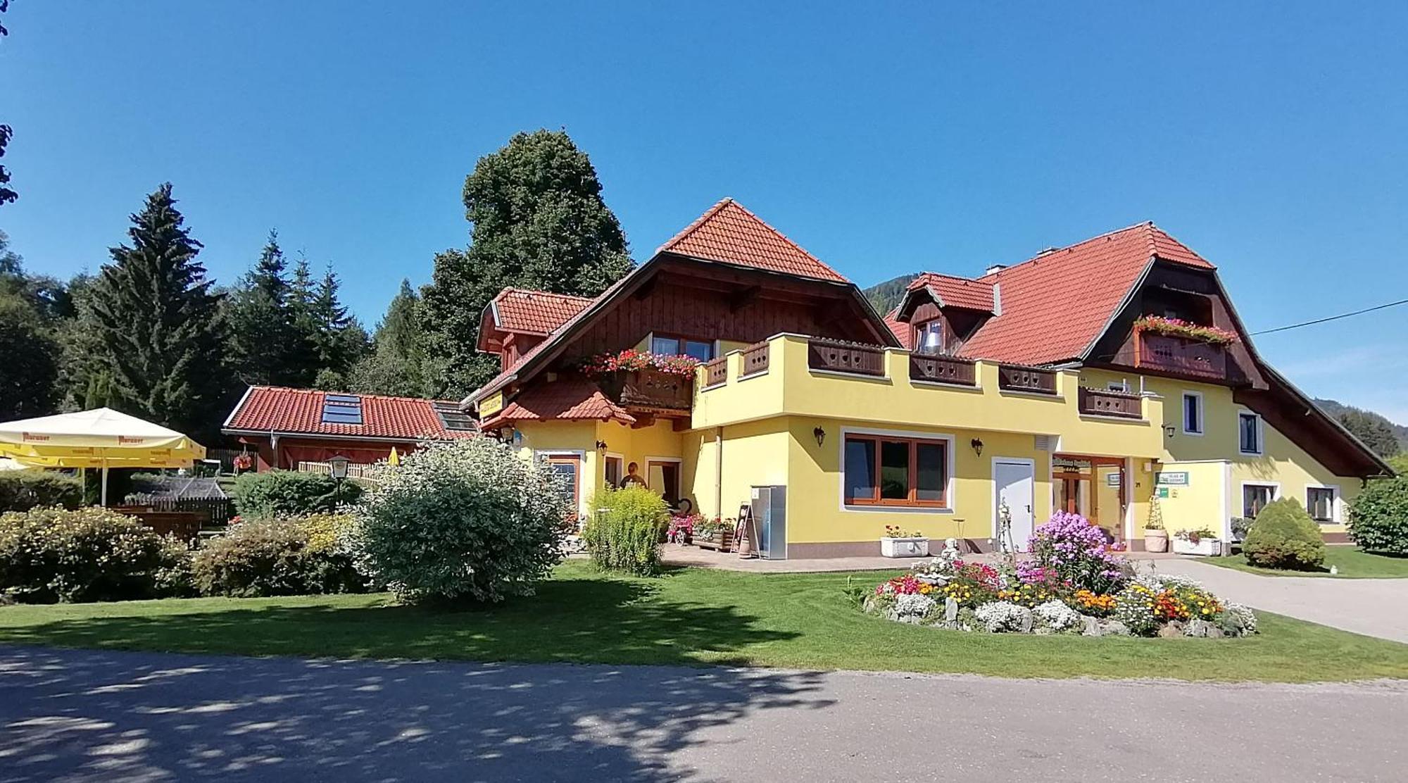 Hotel Gasthof Seeblick Zeutschach Экстерьер фото